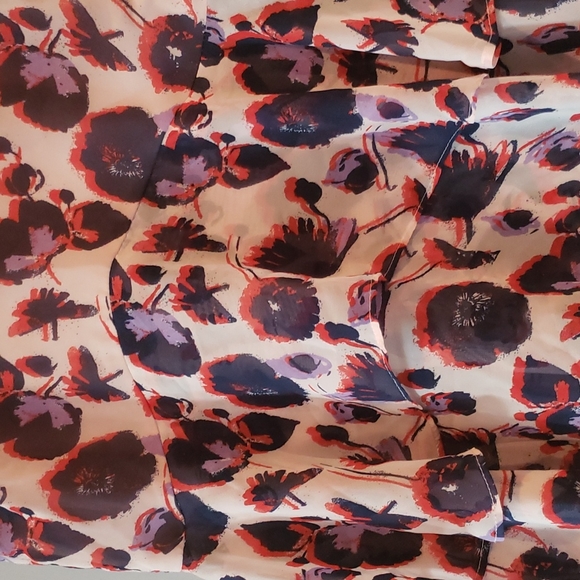 Beautiful Ruffled Dress - Picture 2 of 3